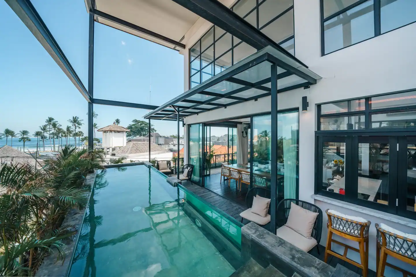 Picture of Penthouse Sunset Seabreeze: 3 Bedroom Villa in Berawa for RENT
